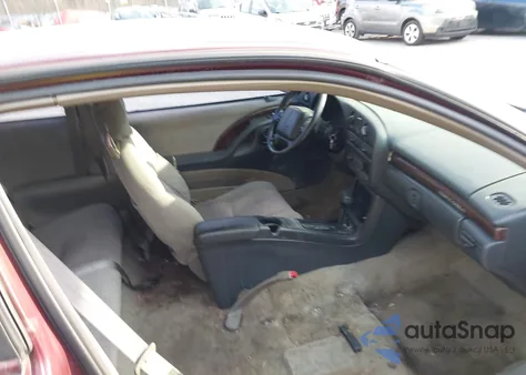 1998 Chevrolet Monte Carlo Ls z USA, uszkodzony, nr VIN 2G1WW12M1W9157008